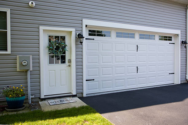 24/7 Emergency Garage Door Panel Replacement experts in Sierra County County, CA